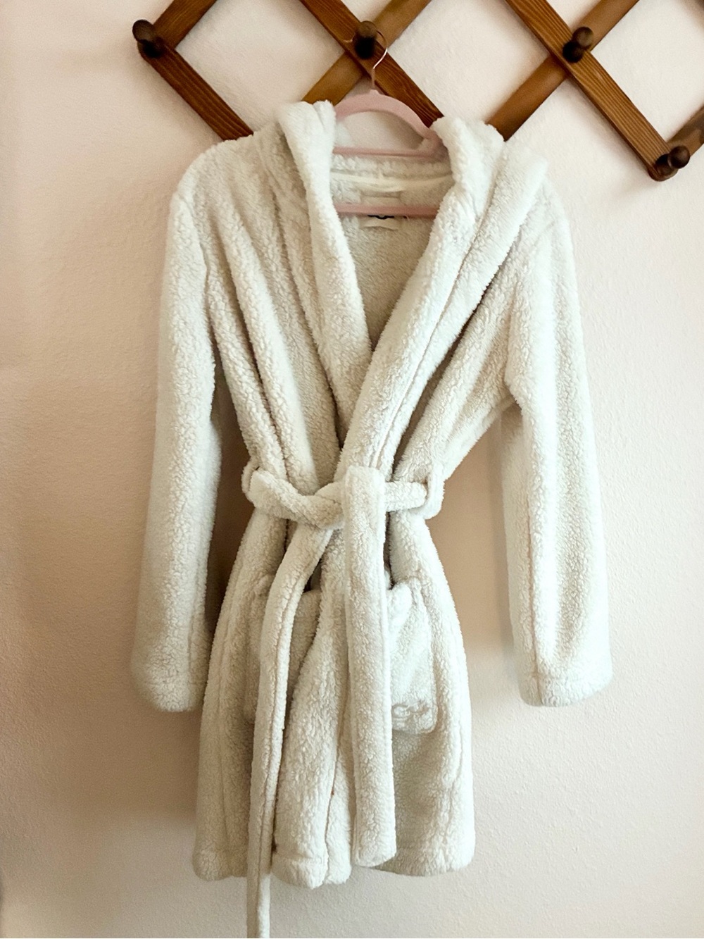 Cozy Sherpa Ugg Hooded Robe w/ Belt L Cream